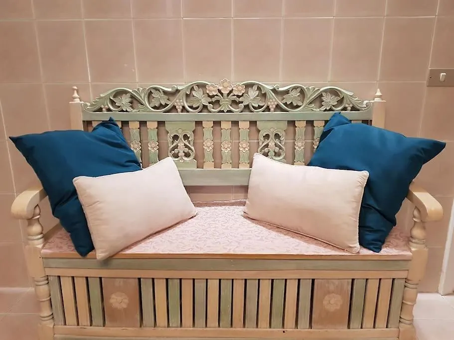 Fashion Cathedral Apartment, Centro Storico Napoli Italy